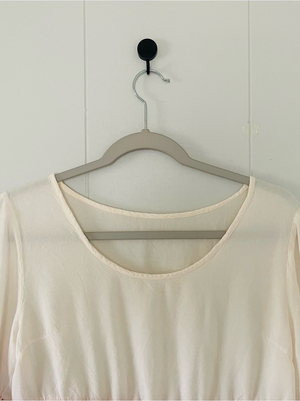 Women's Ombre Peasant Blouse - Cream to Burgundy - Picture 2 of 8